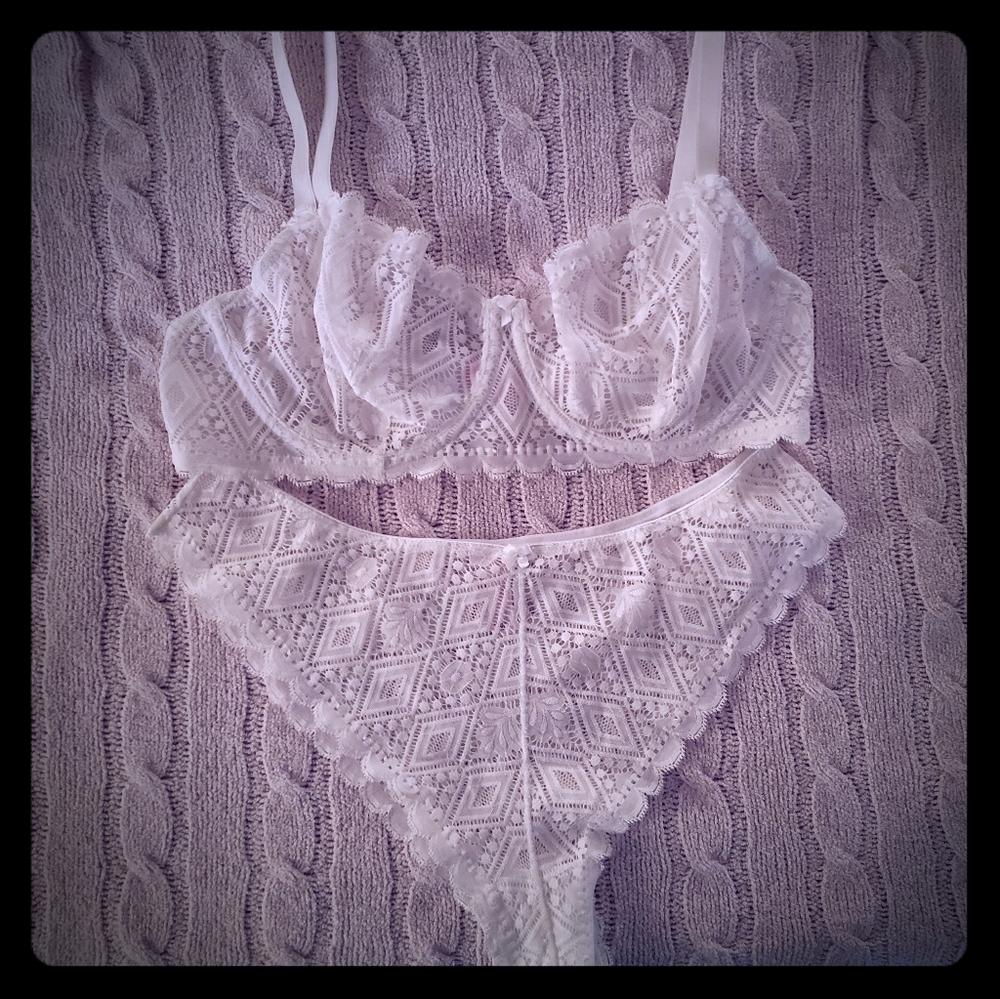 Victoria's Secret White Lacy Bra & Tanga Panty Set